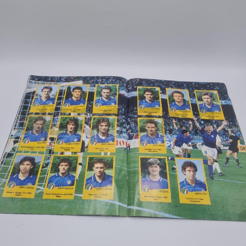 ALBUM FIGURINE AZZURRI CON IP 1982-1998 COMPLETO | Mercatino dell'Usato Torino san paolo 4