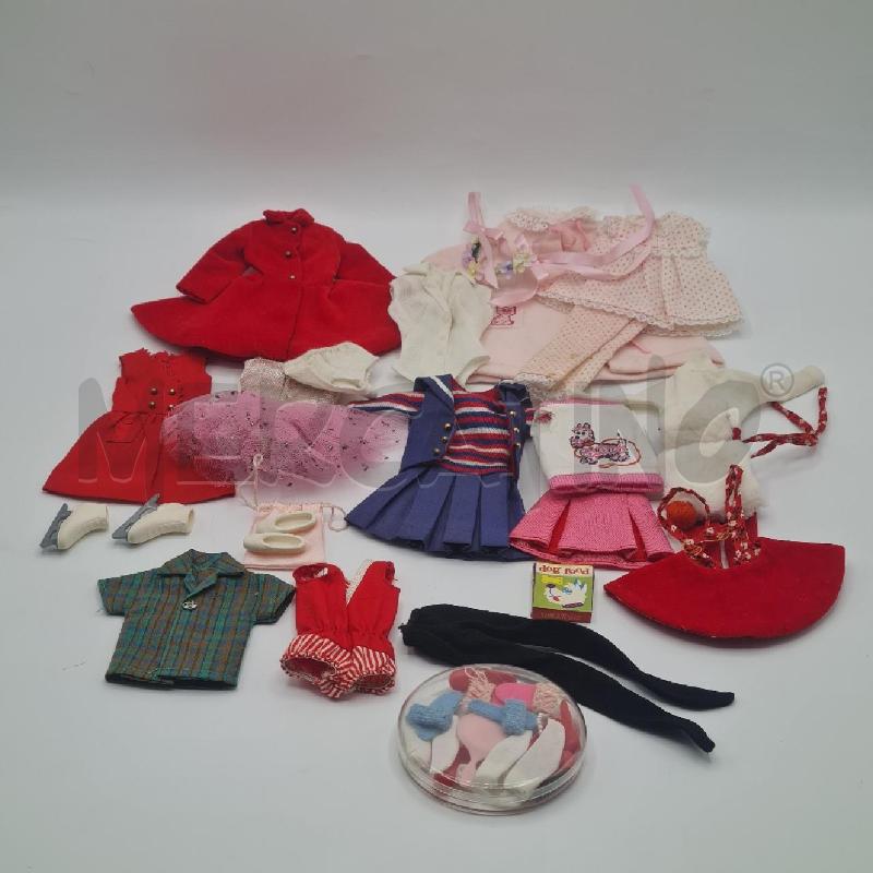BARBIE SKIPPER NO. 0950 1963 CON PIEDISTALLO E VESTITI  | Mercatino dell'Usato Torino san paolo 3