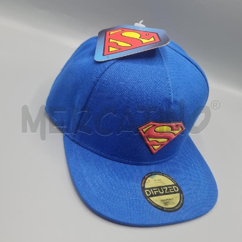 CAPPELLO SUPERMAN BL/R  | Mercatino dell'Usato Torino san paolo 3