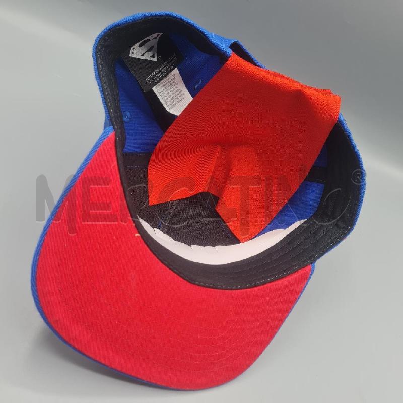 CAPPELLO SUPERMAN BL/R  | Mercatino dell'Usato Torino san paolo 4