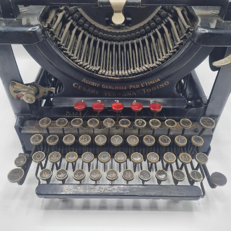 MACCHINA DA SCRIVEREEPOCA REMINGTON STANDARD | Mercatino dell'Usato Torino san paolo 3