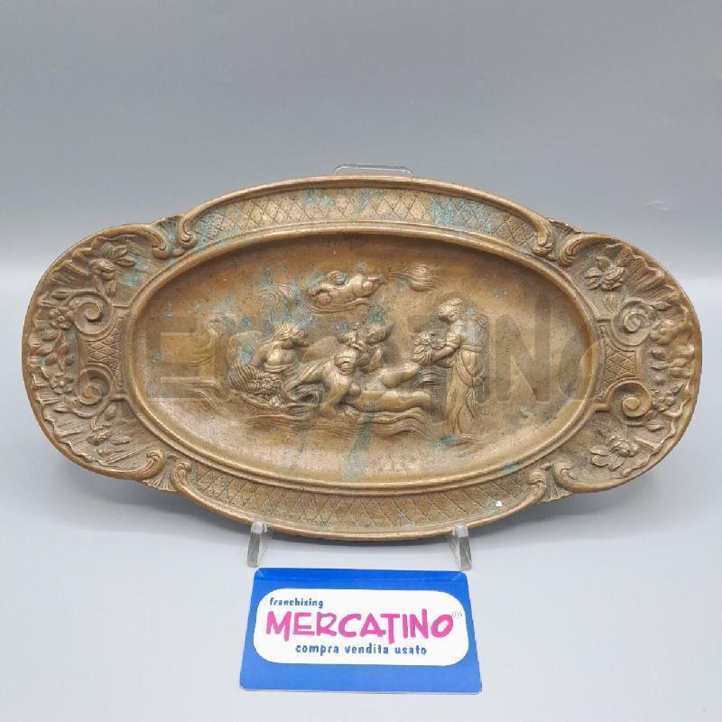 PIATTO BRONZO OVALE PARTO IN ACQUA | Mercatino dell'Usato Torino san paolo 1