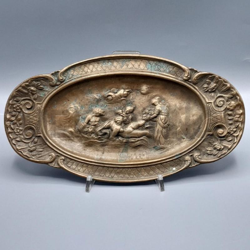 PIATTO BRONZO OVALE PARTO IN ACQUA | Mercatino dell'Usato Torino san paolo 2