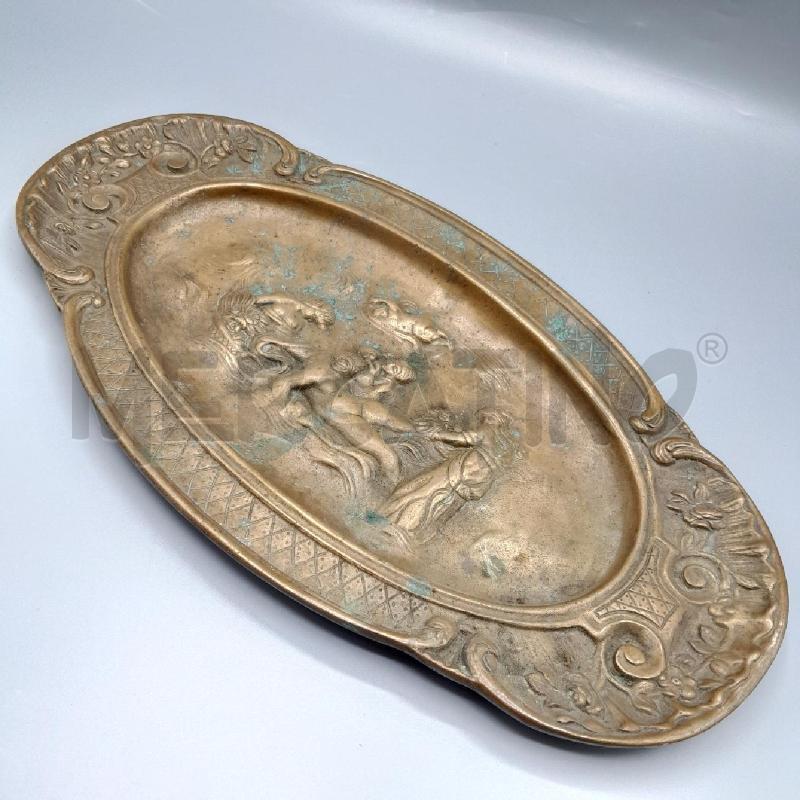 PIATTO BRONZO OVALE PARTO IN ACQUA | Mercatino dell'Usato Torino san paolo 4