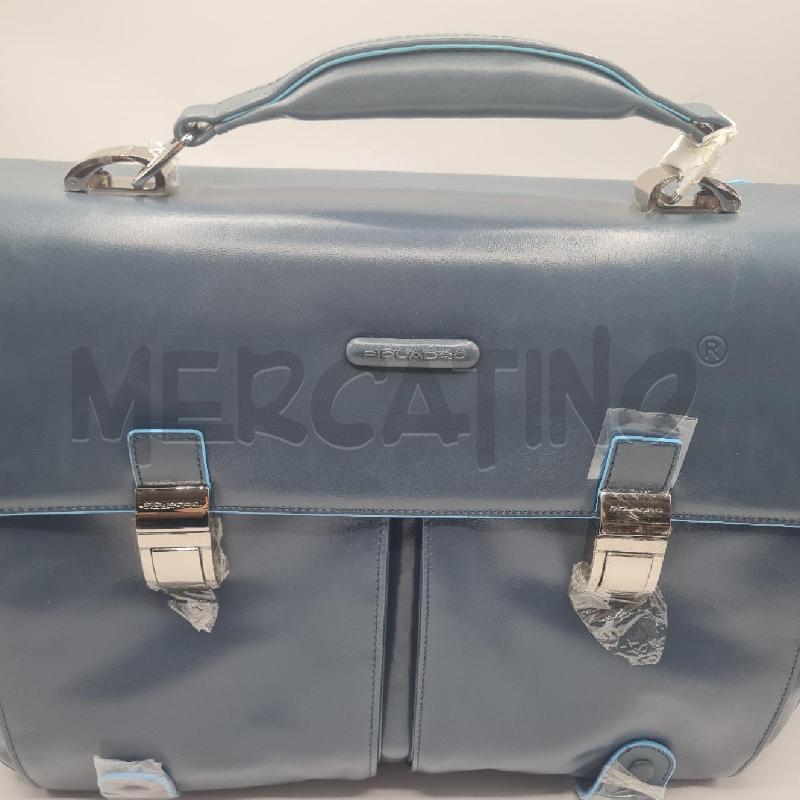 PORTA DOCUMENTI AZ PIQUADRO COME NUOVO | Mercatino dell'Usato Torino san paolo 2