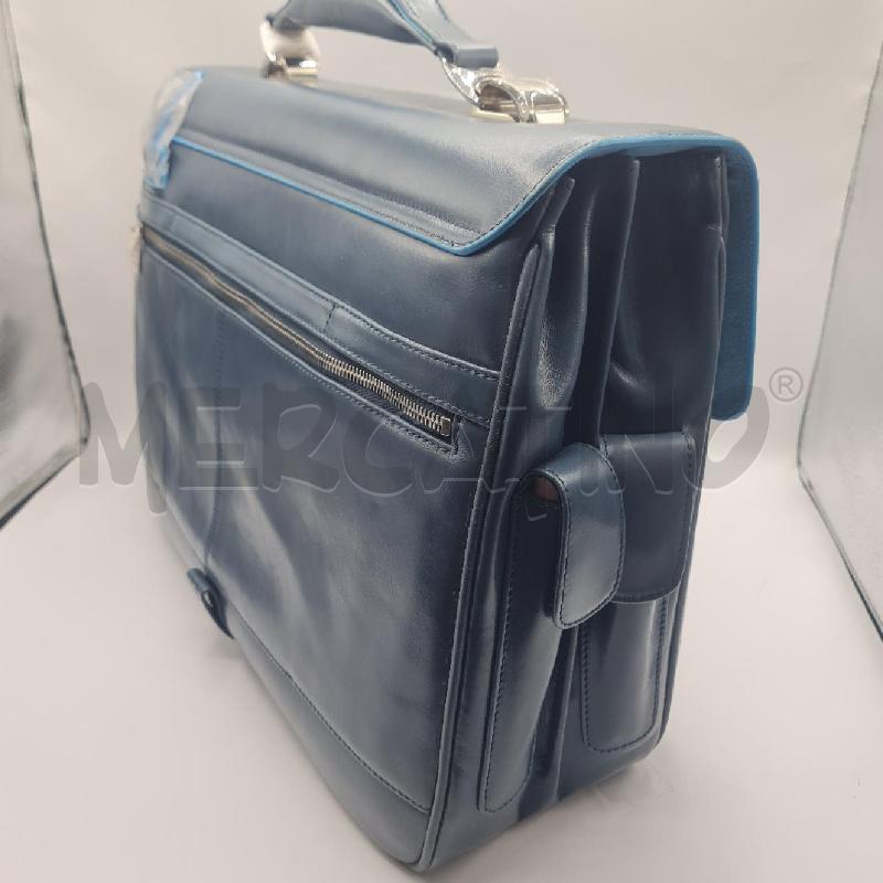 PORTA DOCUMENTI AZ PIQUADRO COME NUOVO | Mercatino dell'Usato Torino san paolo 4