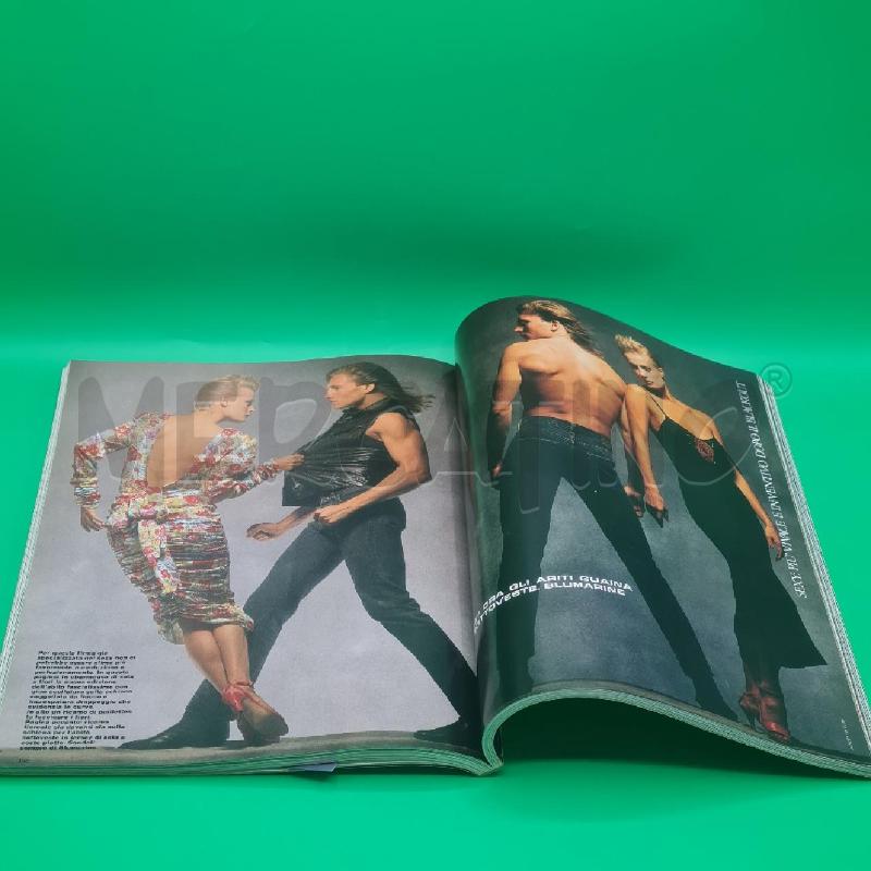 RIVISTA VOGUE N 418 1985 CON ALLEGATO VERSACE  | Mercatino dell'Usato Torino san paolo 3