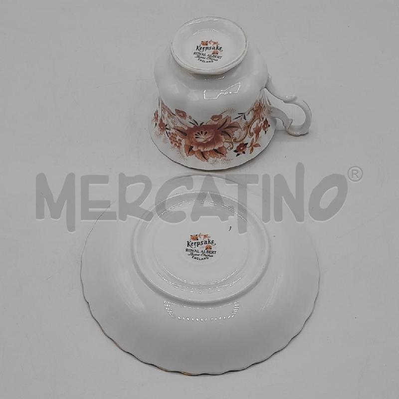 SERVIZIO TAZZE ROYAL ALBERT KEEPSAKE BONE CHINA ENGLAND  | Mercatino dell'Usato Torino san paolo 5