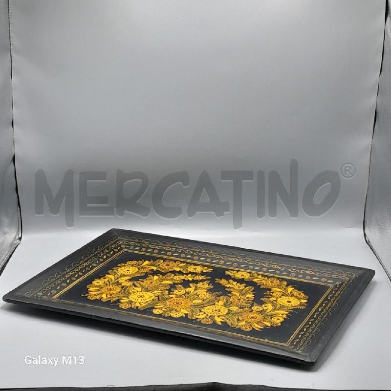 VASSOIO LEGNO LACCATO RUSSO CM 46 X 31 | Mercatino dell'Usato Torino san paolo 2