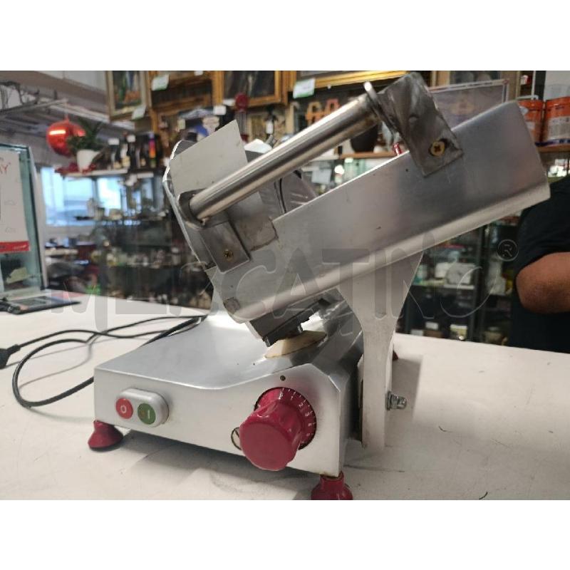 AFFETTATRICE ELETTRICA SEMI PROFESSIONALE | Mercatino dell'Usato Torino nizza 2