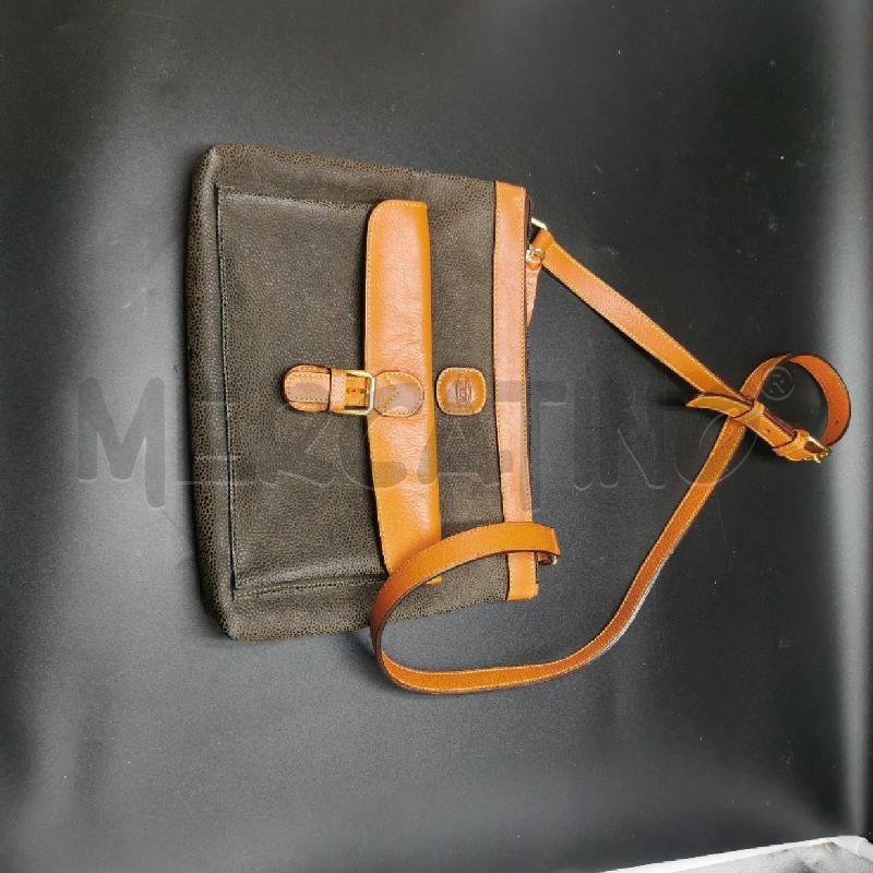 BORSA DONNA BRIC'S RETTANGOLARE PIATTA A TRACOLLA | Mercatino dell'Usato Torino nizza 1
