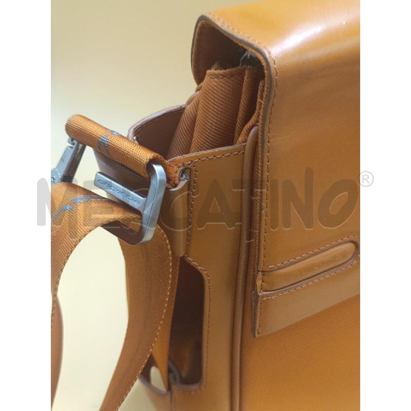 BORSA PQUADRO ARANCIONE | Mercatino dell'Usato Torino nizza 4