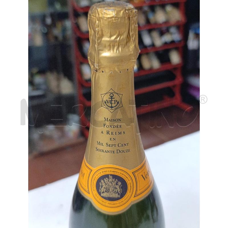 CHAMPAGNE DA ESPOSIZIONE CLICQUOT PONSARDIN BRUT | Mercatino dell'Usato Torino nizza 3