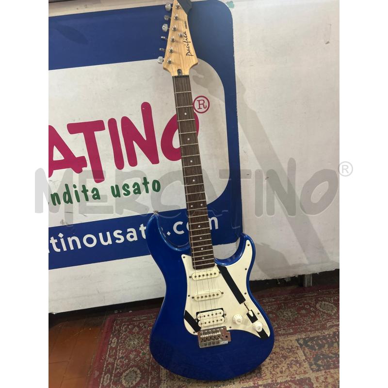 CHITARRA ELETTRICA YAMAHA | Mercatino dell'Usato Torino nizza 1