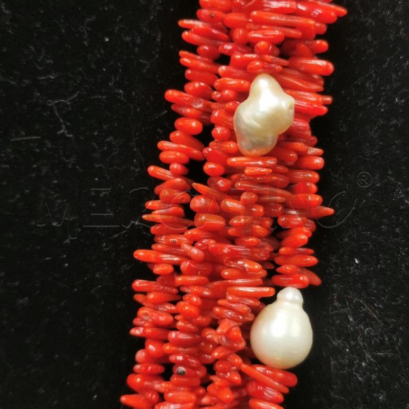COLLANA  CORALLO CON CIONDOLO E PIETRE | Mercatino dell'Usato Torino nizza 3