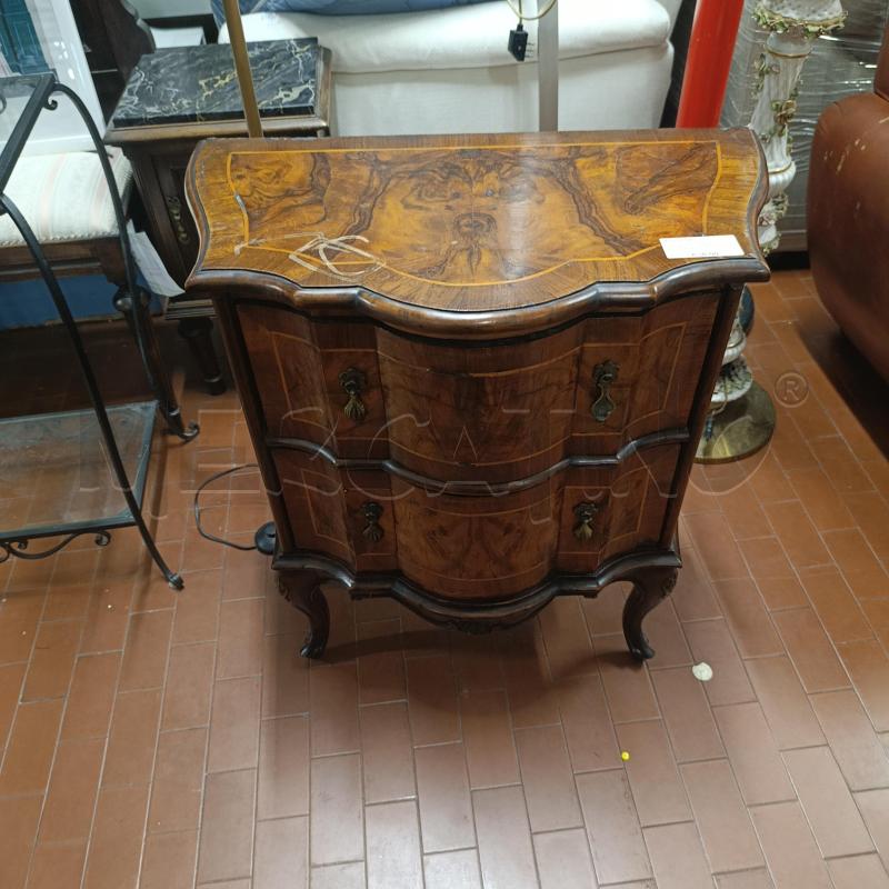 COMODINO IN STILE A DUE CASSETTI BOMBATO | Mercatino dell'Usato Torino nizza 4