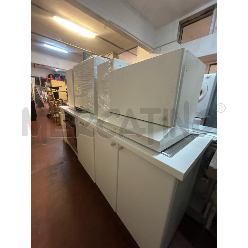 CUCINA GRANDE LINEARE BIANCA  | Mercatino dell'Usato Torino nizza 4