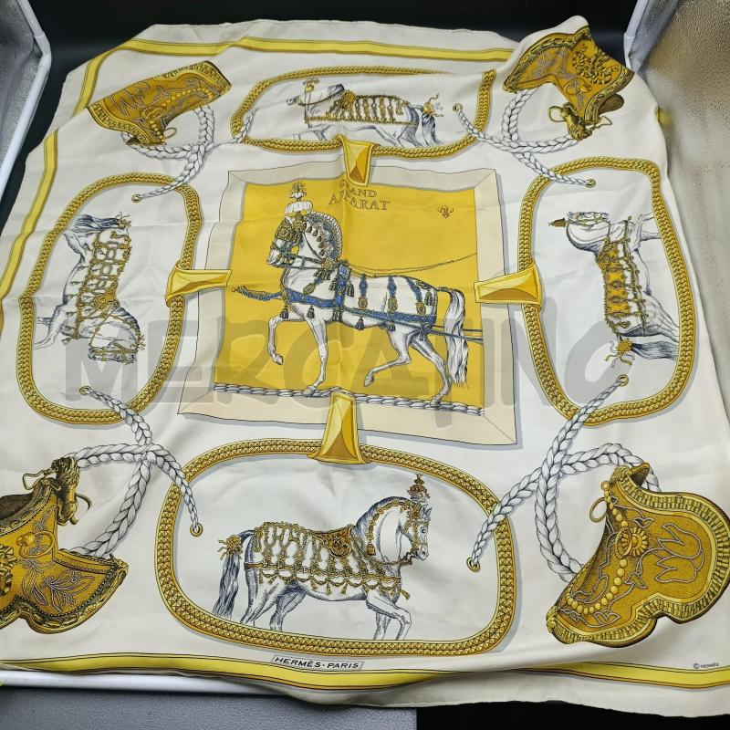 FOULARD  HERMES BEIGE E GIALLO | Mercatino dell'Usato Torino nizza 2