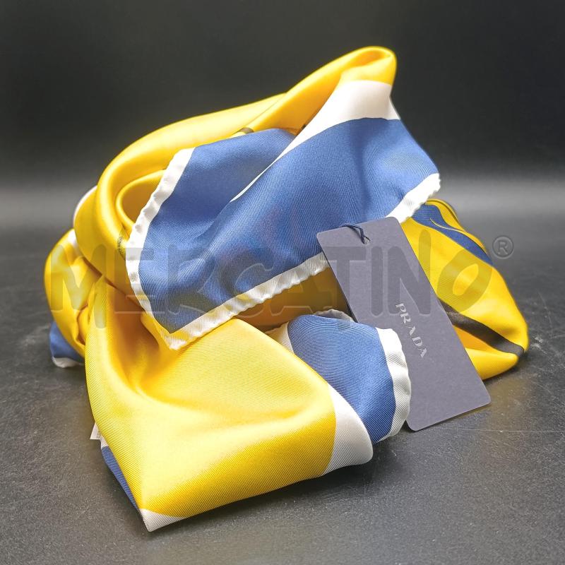 FOULARD  PRADA | Mercatino dell'Usato Torino nizza 2
