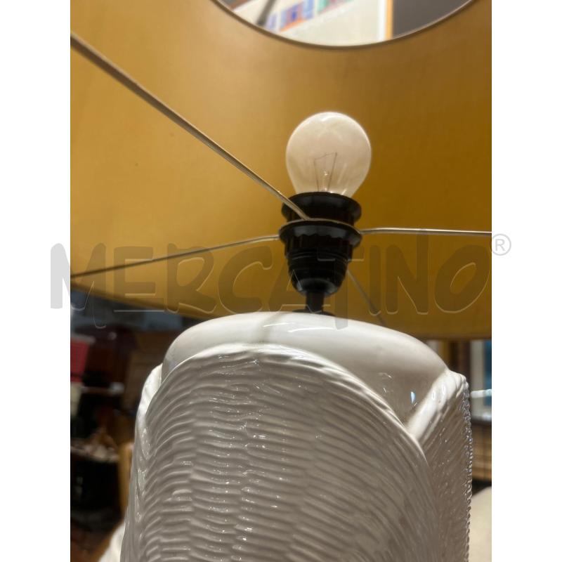LAMPADA IN CERAMICA BIANCA  | Mercatino dell'Usato Torino nizza 3