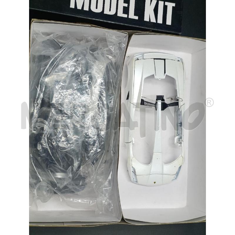 MODELLINO AUTO LAMBORGHINI SCALA 1/18 DA MONTARE NUOVA | Mercatino dell'Usato Torino nizza 2