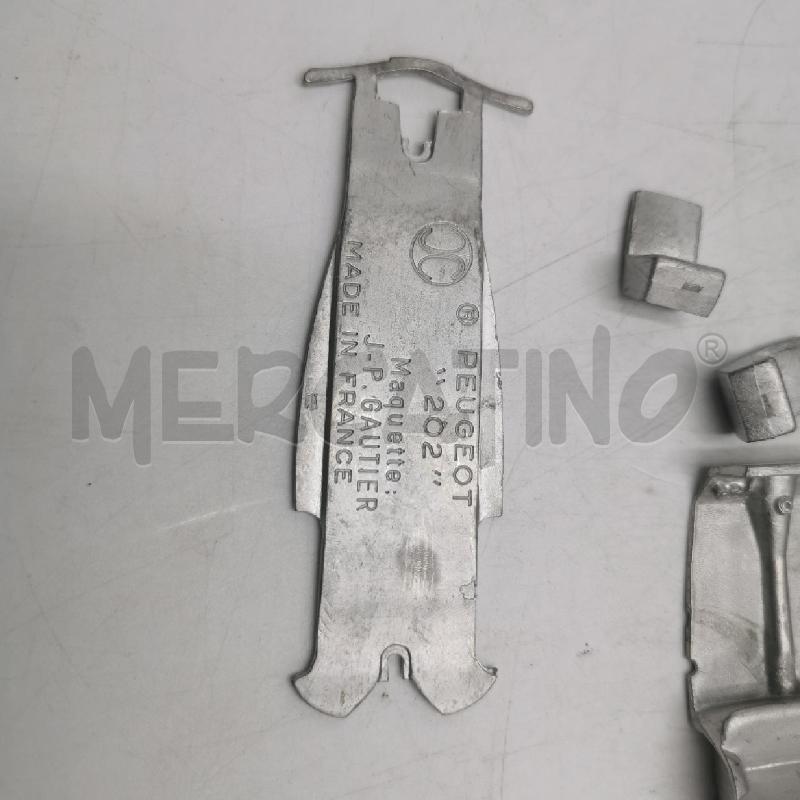 MODELLINO AUTO PEUGEOT 202 | Mercatino dell'Usato Torino nizza 4