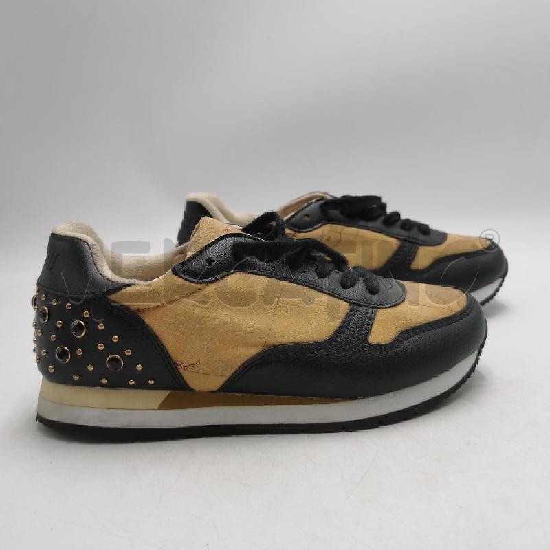 SCARPE DONNA ALVIERO MARTINI NERA E BEIGE | Mercatino dell'Usato Torino nizza 1