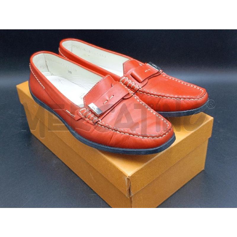 SCARPE DONNA SALMONE TOD'S | Mercatino dell'Usato Torino nizza 2