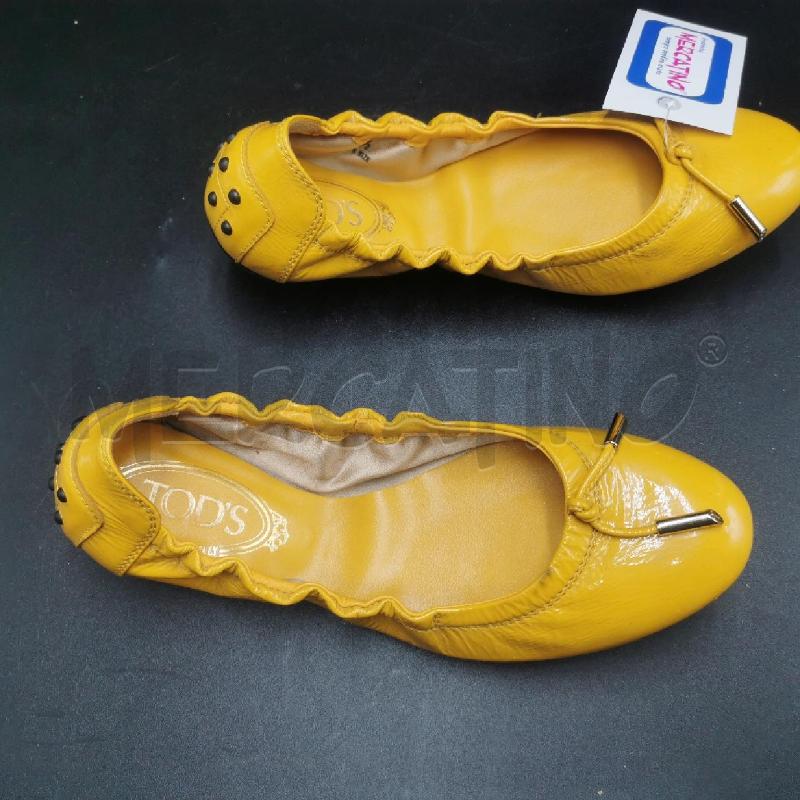 SCARPE DONNA  PAPERINE  COLOR SENAPE TOD'S | Mercatino dell'Usato Torino nizza 2