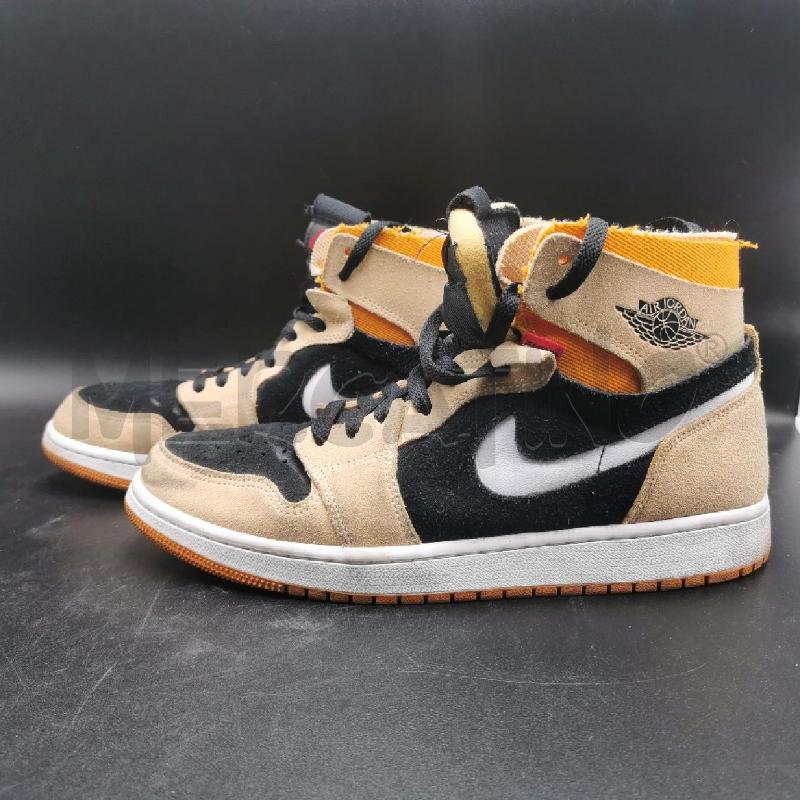 SCARPE UOMO AIR  JORDAD BEIGE  E NERO  | Mercatino dell'Usato Torino nizza 1