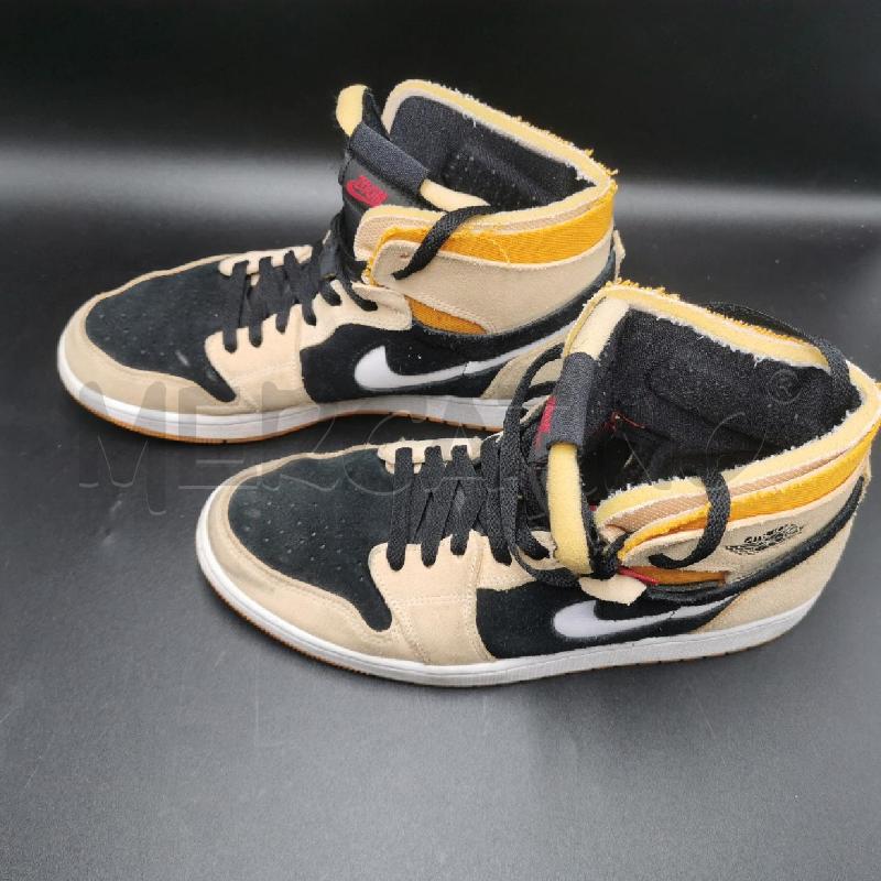 SCARPE UOMO AIR  JORDAD BEIGE  E NERO  | Mercatino dell'Usato Torino nizza 2