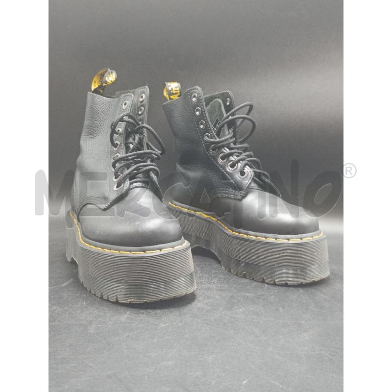 STIVALI DONNA DR MARTENS CON PLATFORM TG 37 | Mercatino dell'Usato Torino nizza 1
