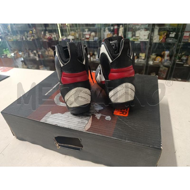 STIVALI MOTO TAGLIA 40 BOOSTER | Mercatino dell'Usato Torino nizza 2