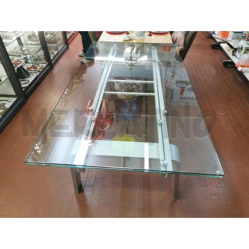 TAVOLO RETTANGOLARE IN VETRO TEMPERATO APRIBILE TARGET | Mercatino dell'Usato Torino nizza 1