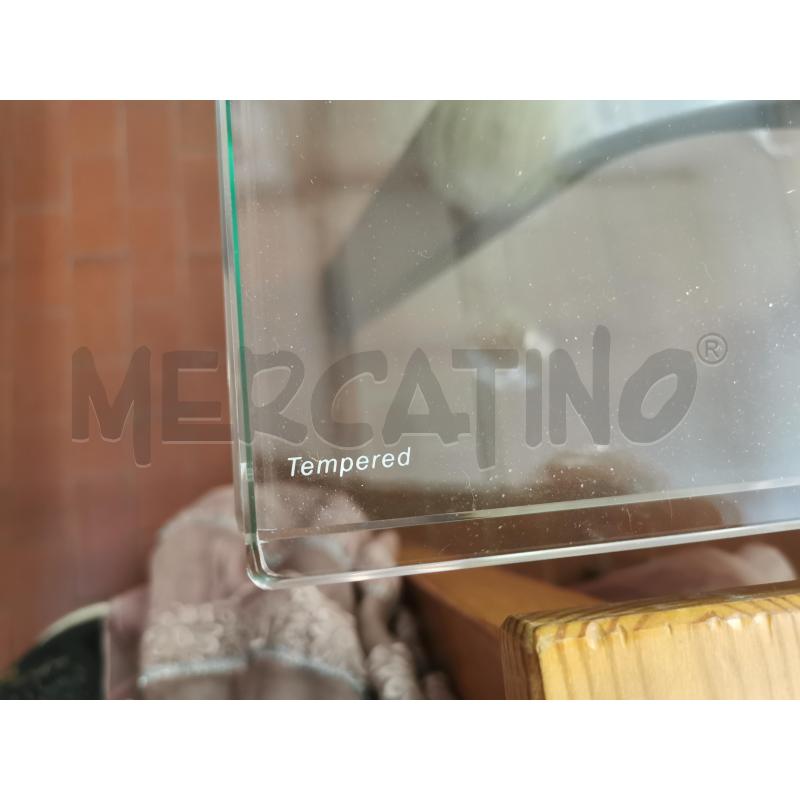 TAVOLO RETTANGOLARE IN VETRO TEMPERATO APRIBILE TARGET | Mercatino dell'Usato Torino nizza 4