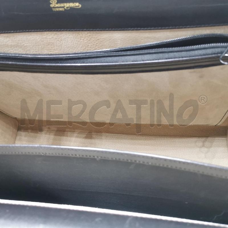 VALIGIA PELLE RIGIDA NERA LAURENCE | Mercatino dell'Usato Torino nizza 4