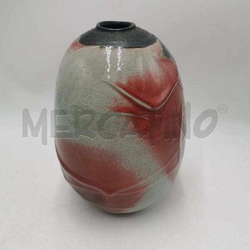 VASO IN CERAMICA CON FINITURA OPACA E STRUTTURATA | Mercatino dell'Usato Torino nizza 2