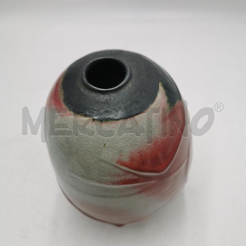 VASO IN CERAMICA CON FINITURA OPACA E STRUTTURATA | Mercatino dell'Usato Torino nizza 3