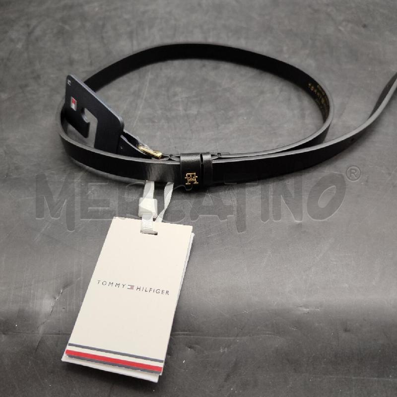 CINTURA DONNA TOMMY HILFIGER NR SOTTILE | Mercatino dell'Usato Alpignano 1