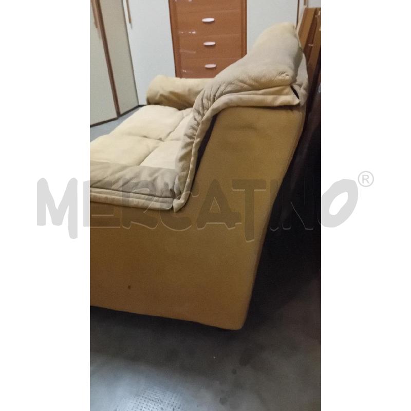 DIVANETTO LEV E LEV BEIGE | Mercatino dell'Usato Alpignano 3