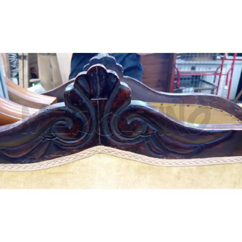 DIVANO LEGNO | Mercatino dell'Usato Alpignano 2