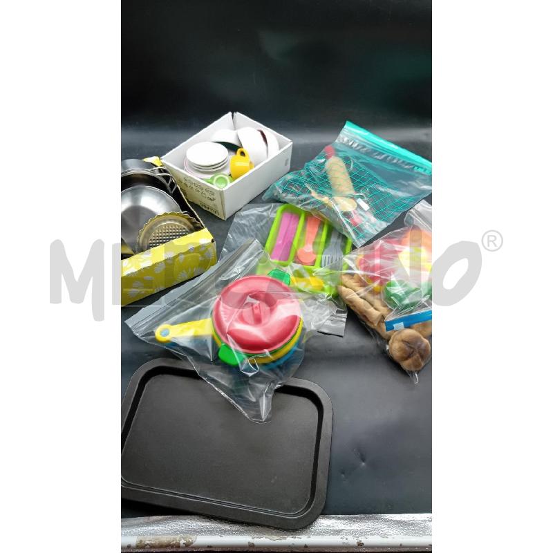 GIOCO CUCINA CON ACCESSORI | Mercatino dell'Usato Alpignano 4