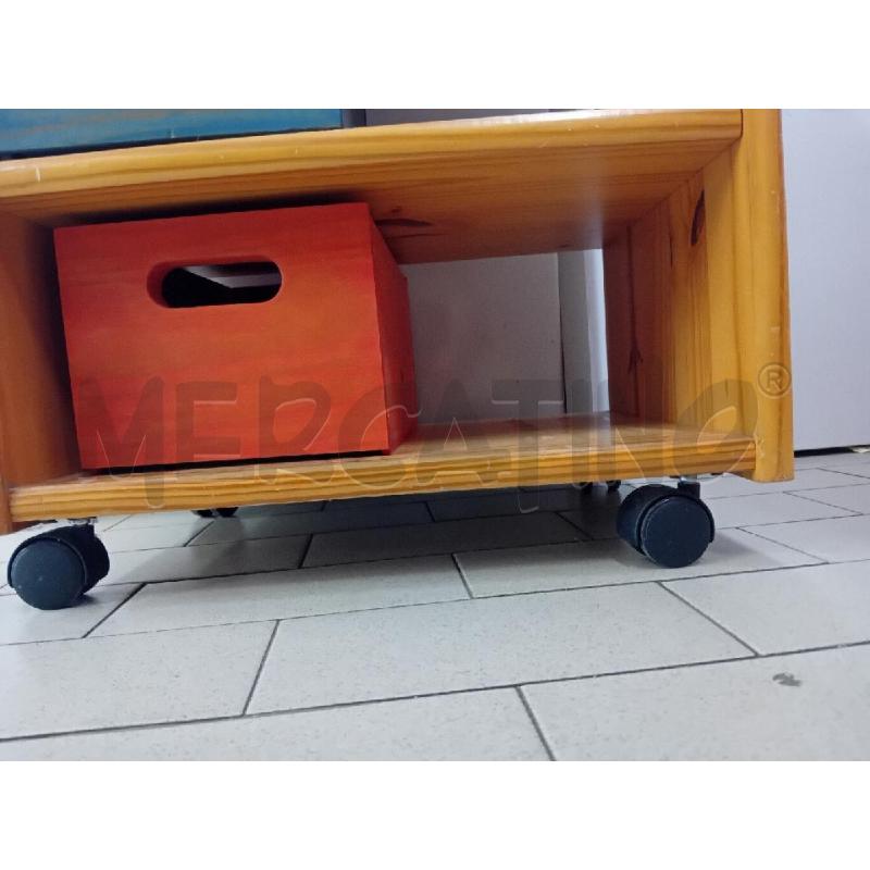 MOBILETTO ROTELLE CON CASSETTINI COLOR  | Mercatino dell'Usato Alpignano 4