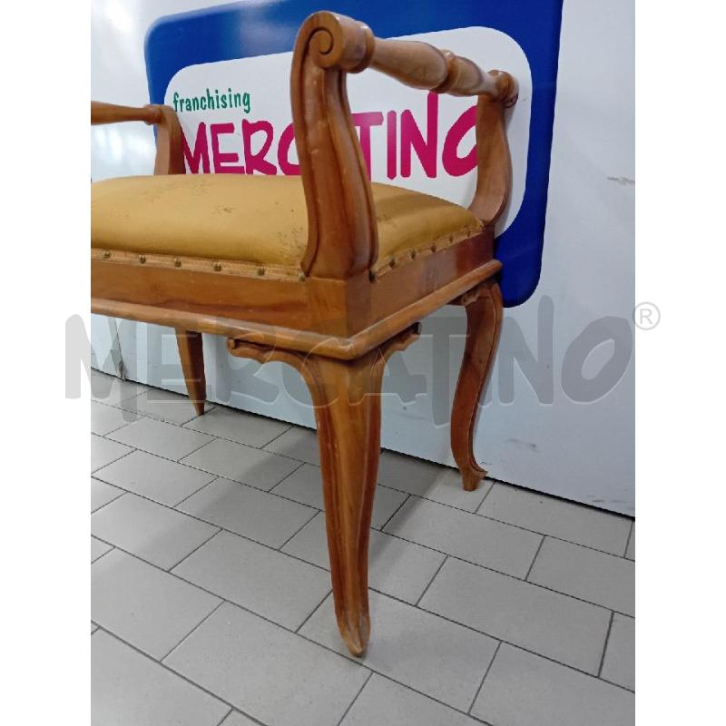POUF CON BRACCIOLI CLASSIC | Mercatino dell'Usato Alpignano 2