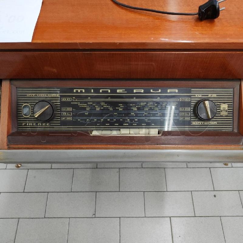 RADIO A VALVOLE CON MOBILE | Mercatino dell'Usato Alpignano 2