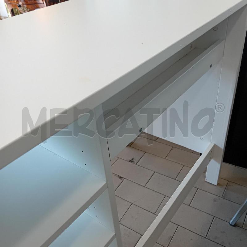 SCRIVANIA BIANCA IKEA | Mercatino dell'Usato Alpignano 5