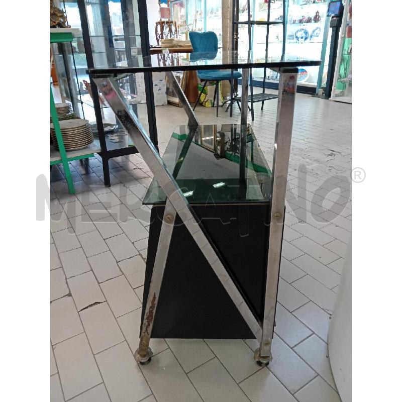 TAVOLINO 3 RIPIANI FUME VTR | Mercatino dell'Usato Alpignano 3