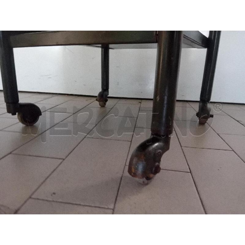 TAVOLINO QUADRATO MET CASSETTO | Mercatino dell'Usato Alpignano 4