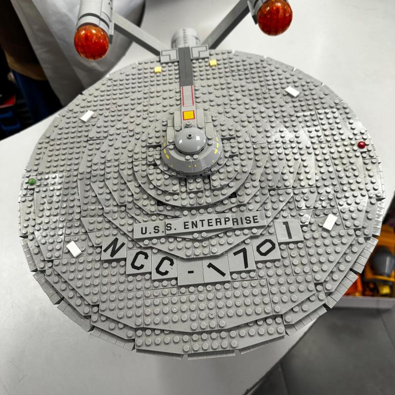 MODELLINO U.S.S ENTERPRISE MEGABLOCK | Mercatino dell'Usato Venaria reale 4