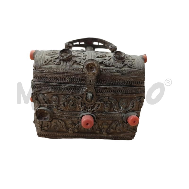BAULETTO ANTICO YEMEN PICCOLO 10X11 CM | Mercatino dell'Usato Chieri 1